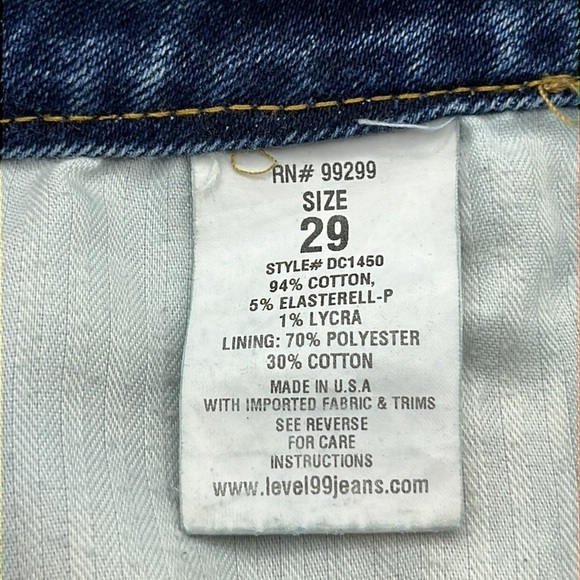 Level 99 3 1/2” Inseam Cuffed High Rise Shorts Size 29 - Picture 8 of 16